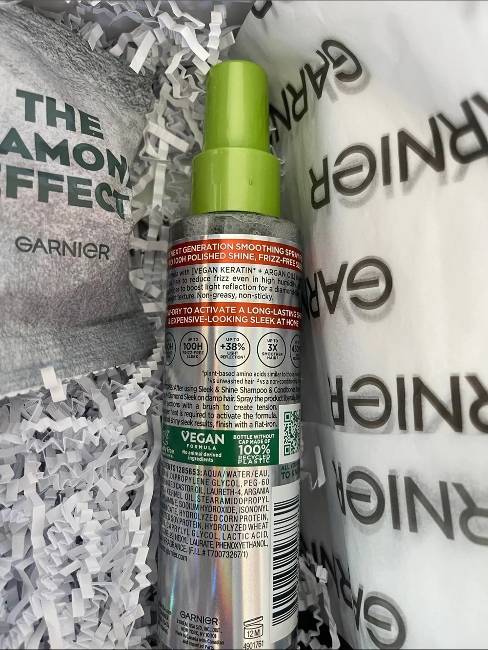 Garnier Fructis Diamond Sleek Spray — Silver with Lime Green Cap